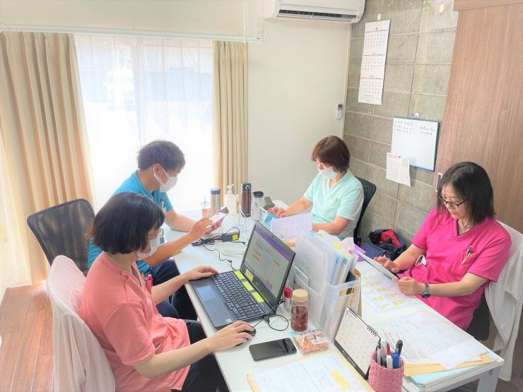 グリンケア訪問看護ステーション　職場風景