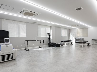 かみやべ整形外科皮ふ科　リハビリ室