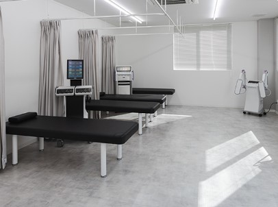 かみやべ整形外科皮ふ科　処置室