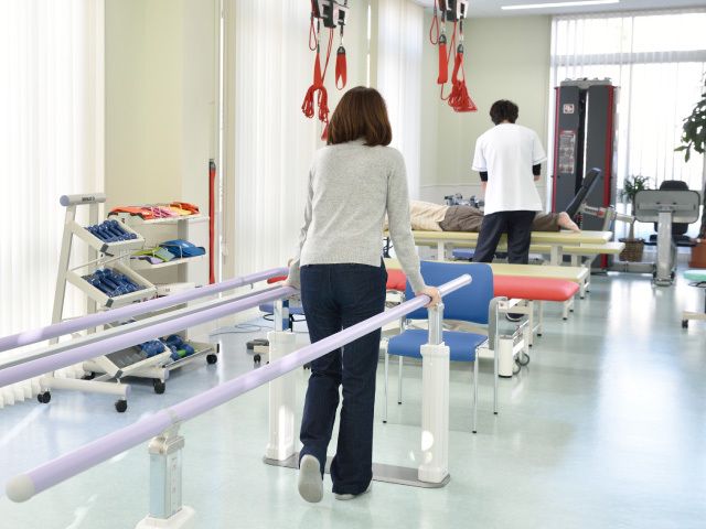 宮内総合クリニック　リハビリ風景