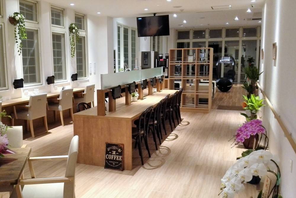 まつむら整形外科　待合室②