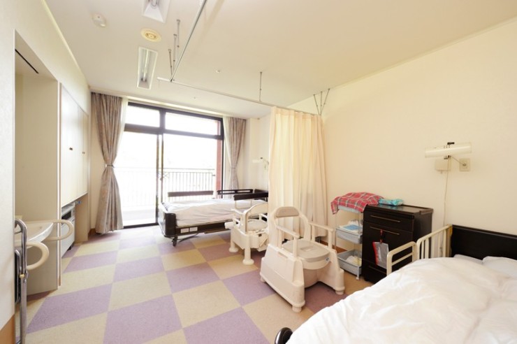 介護老人保健施設聖十字ハイツ　内観