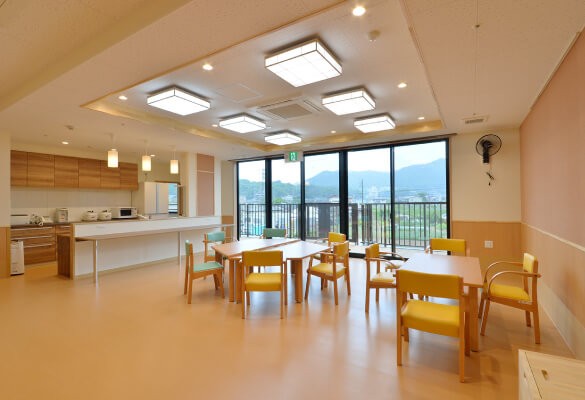 特別養護老人ホームかたやなぎ　内観