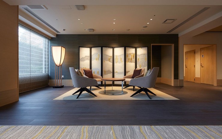 トラストガーデン四条烏丸　ラウンジ