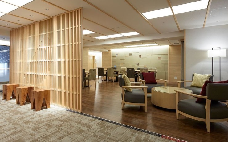 トラストガーデン四条烏丸　ダイニング