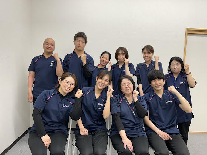 スタッフ集合写真