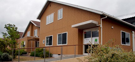 がじゅまる　建物