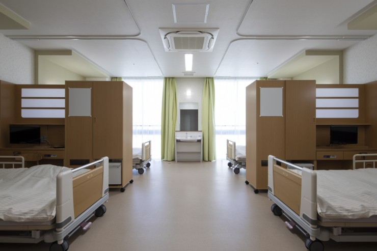 三九朗東リハビリテーション病院　	病室4名床