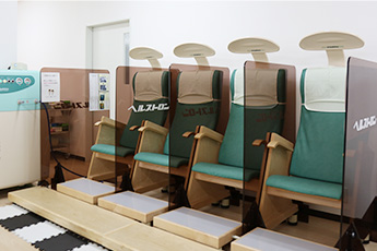 ヤナガワ整形外科　ヘルストロン