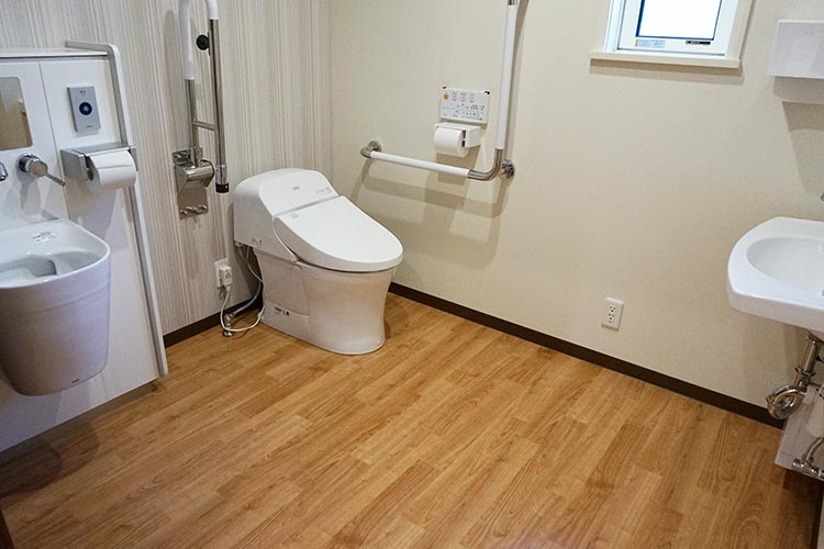 トイレ　くらんど整形外科