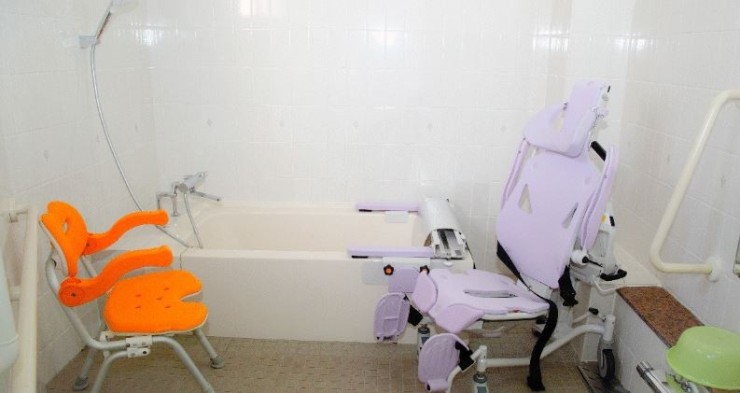 愛恩訪問看護ステーション極楽　浴室