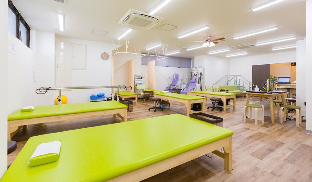 仙川整形外科　リハビリ室②