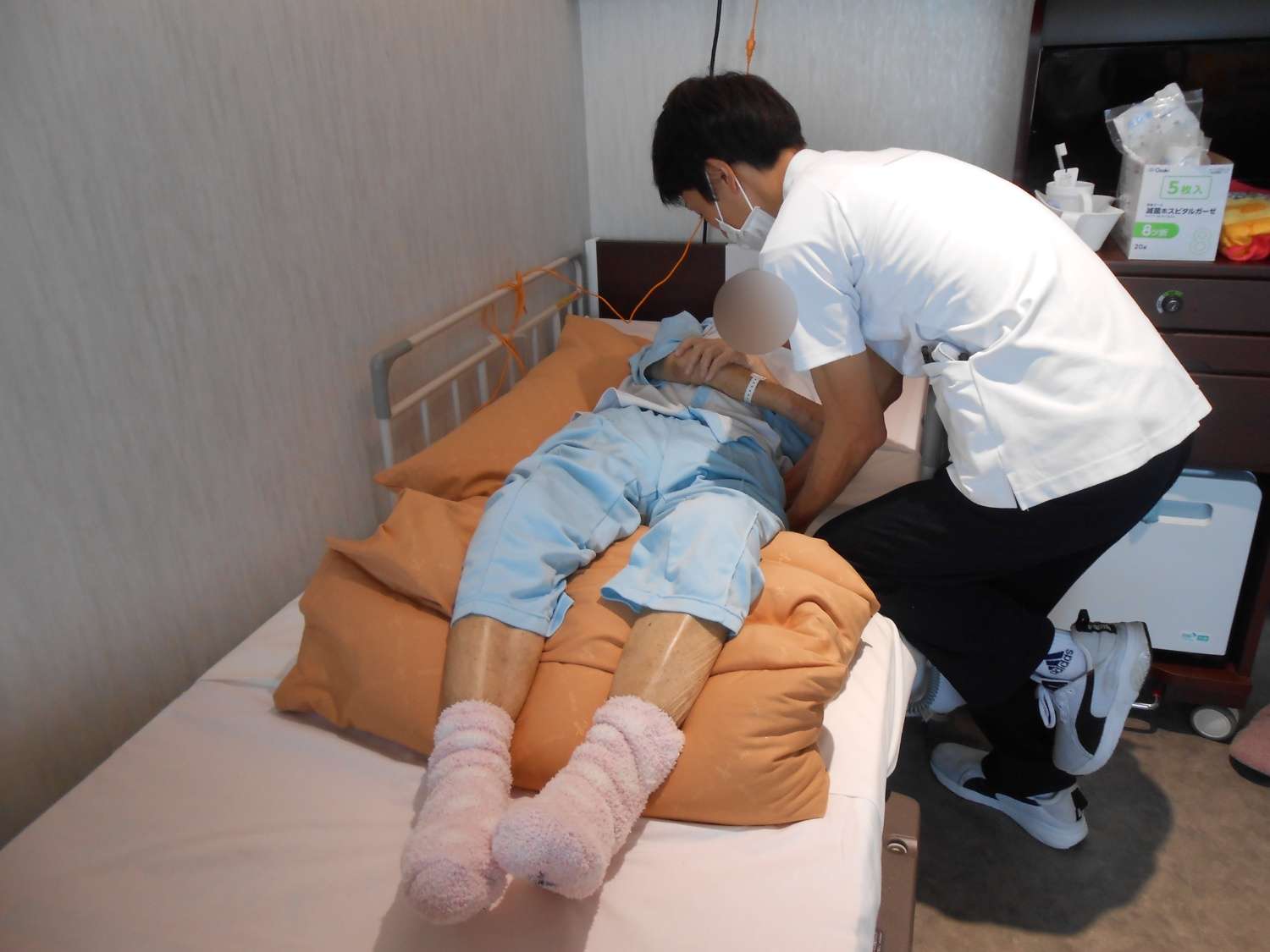 よこはま港南台地域包括ケア病院リハビリ風景⑧