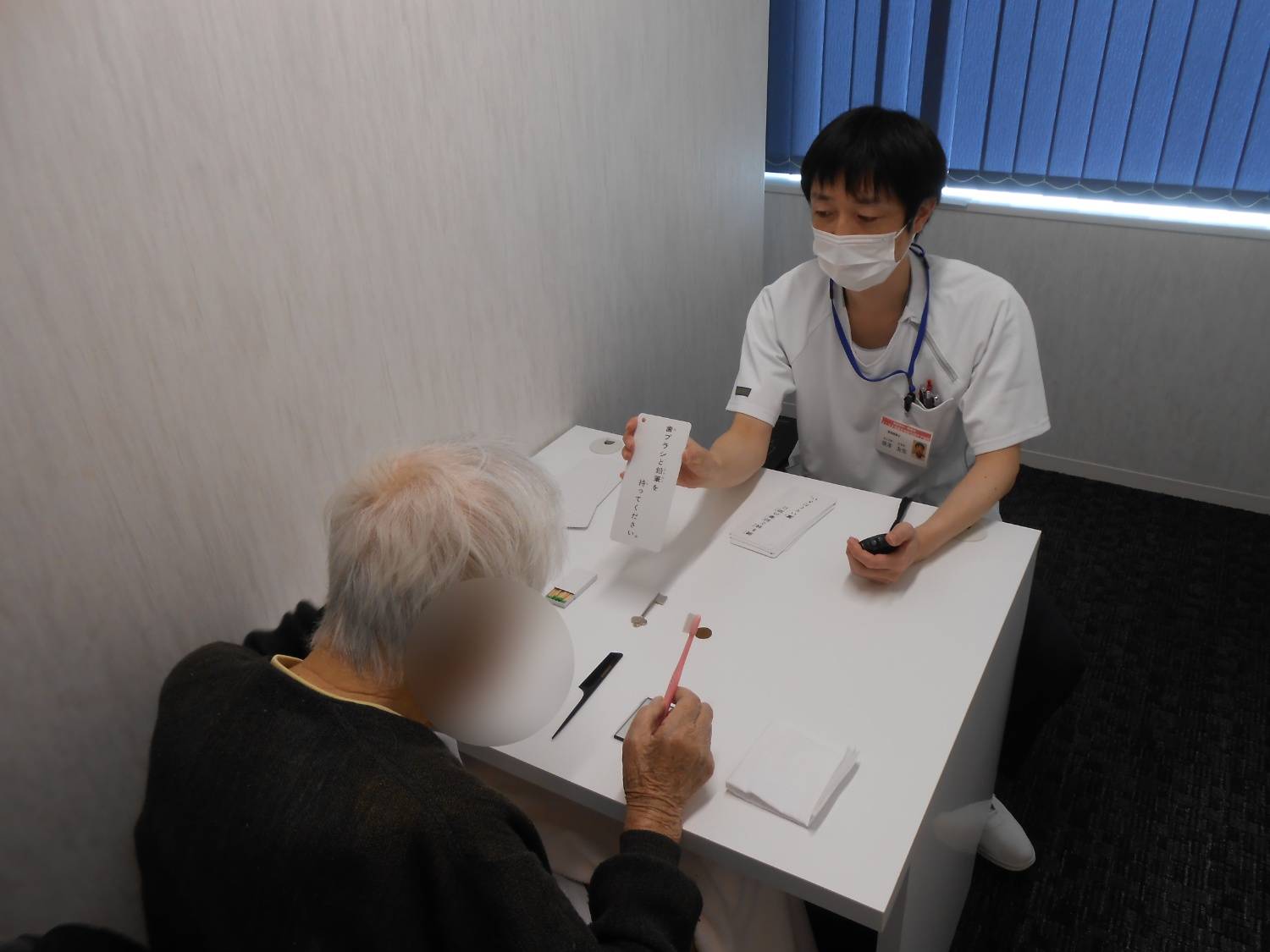 よこはま港南台地域包括ケア病院リハビリ風景⑭