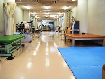 和田内科病院_内観(リハ室④)